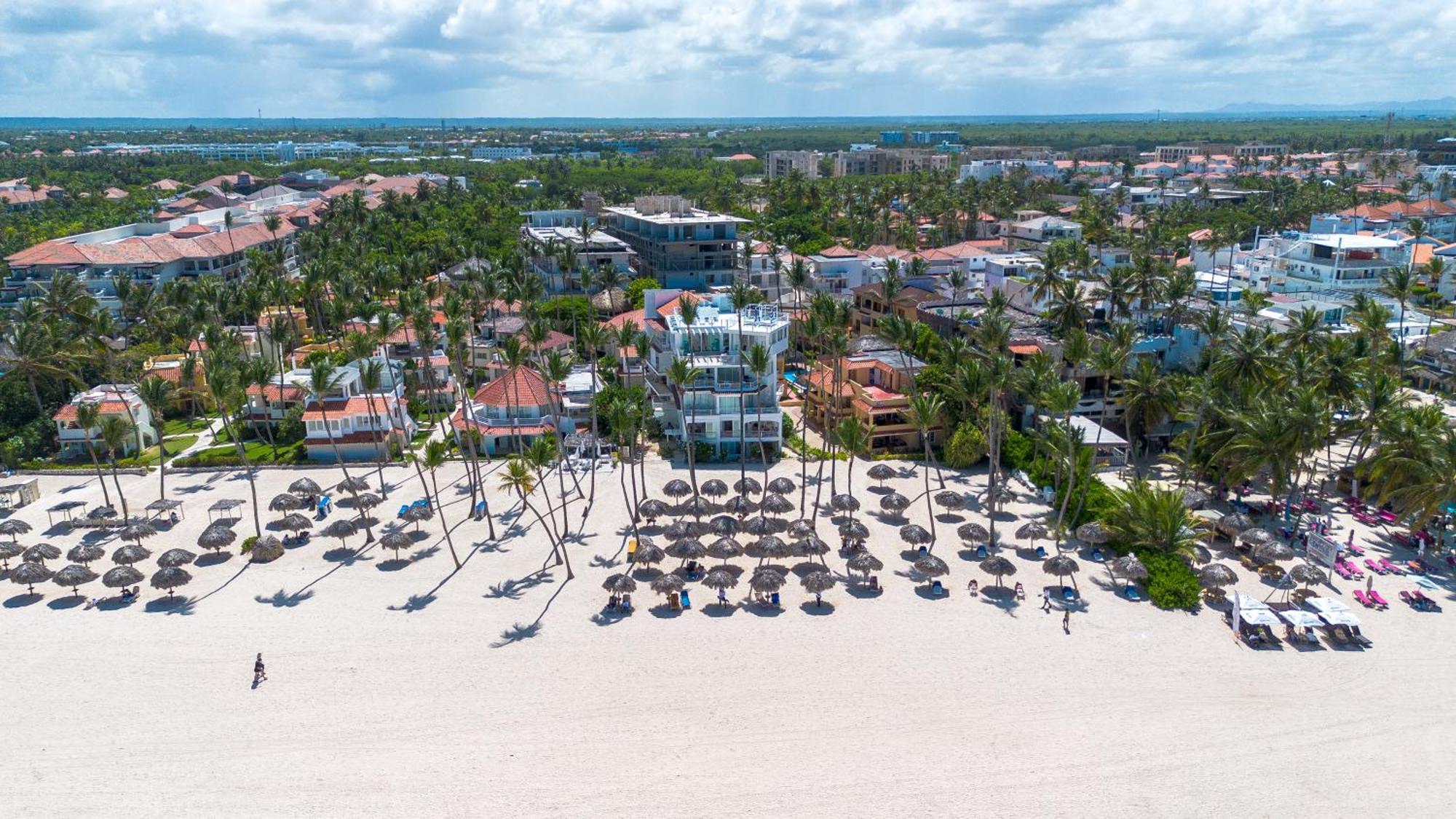 Prime Ocean View Punta Cana Apartments - 3-Bedroom Getaway With Private Terrace On Bavaro Beach Esterno foto